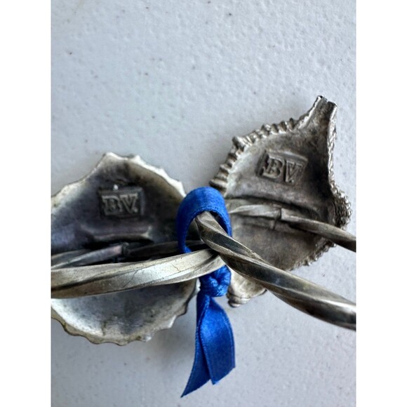 Beaulieu Vineyard BV Silver Pewter Seashell Shell Napkin Rings Holder Set of 2 - Picture 4 of 4